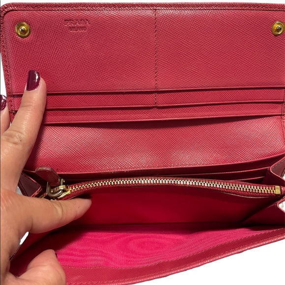 Authentic Prada Long Wallet - Picture 10 of 11